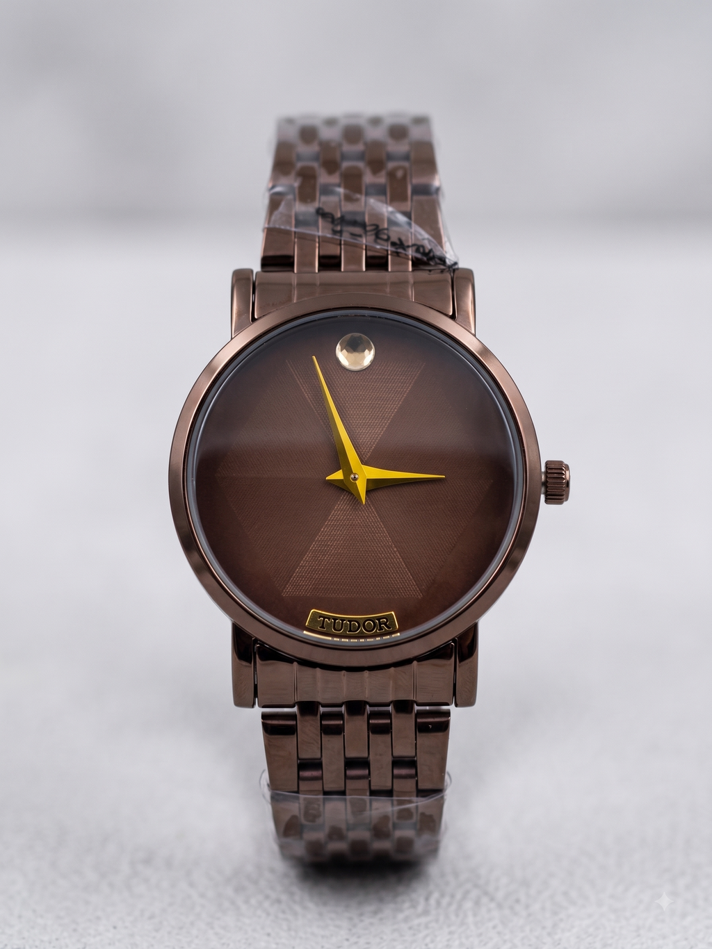 Men's Minimalist Brown Dial Stainless Steel Watch